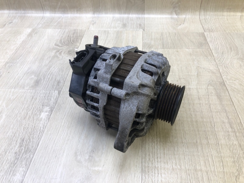 Генератор HYUNDAI ACCENT RB 10- 2014 1.6 G4FD 37300 2B510 Б/У