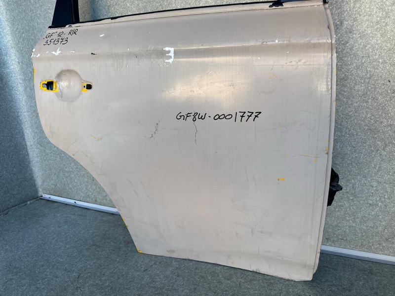 Дверь задняя правая OUTLANDER GF 12-