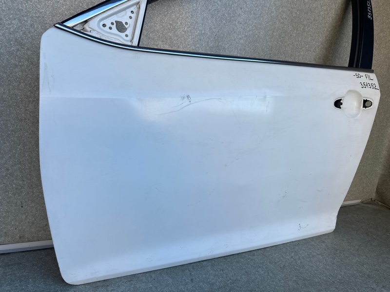 Дверь передняя левая TOYOTA CAMRY 50 12-15 Дверь передняя левая TOYOTA CAMRY 50 12-15