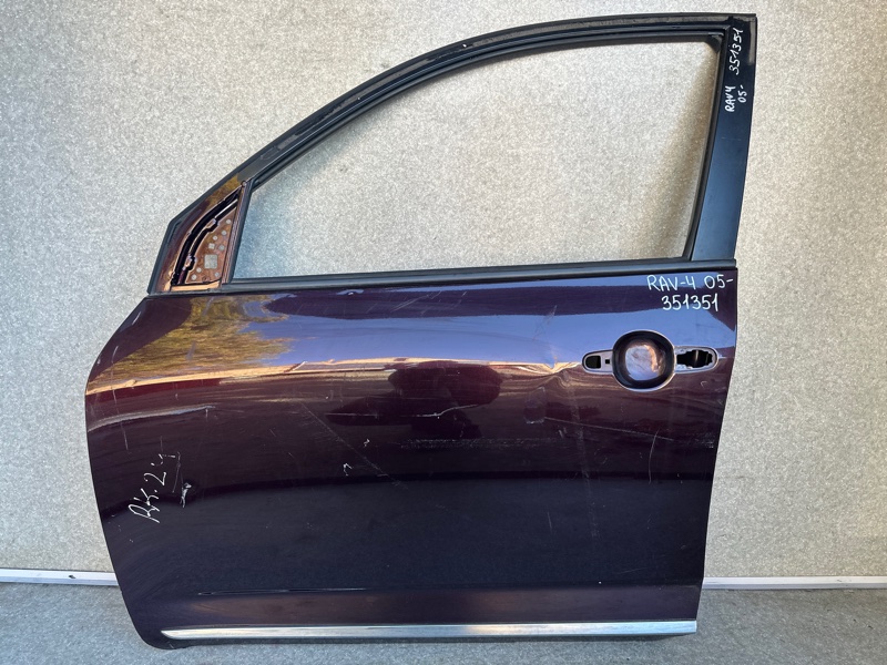 Запчасть дверь передняя левая TOYOTA RAV4 05-12 67002-42110 Б/У Дверь передняя левая TOYOTA RAV4 05-12 67002-42110 Б/У