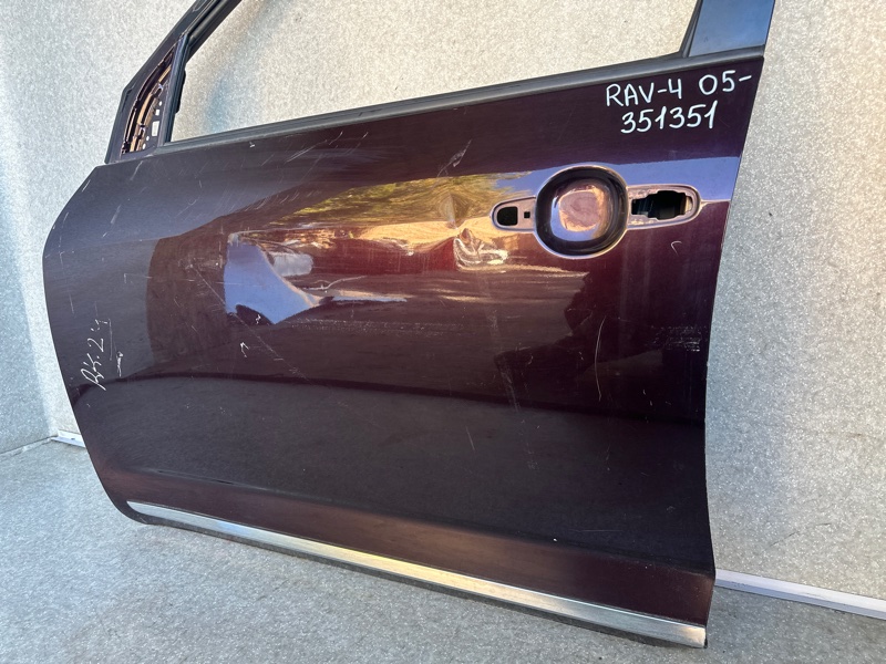 Дверь передняя левая RAV4 05-12 Дверь передняя левая RAV4 05-12