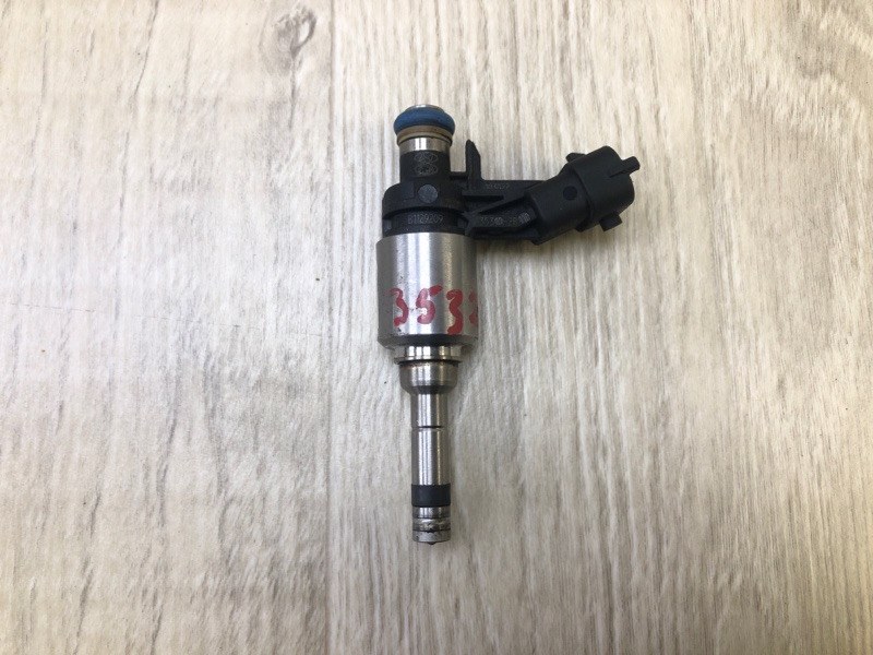 Форсунка топливная HYUNDAI ACCENT RB 10- 2014 1.6 G4FD 35310 2B130 Б/У