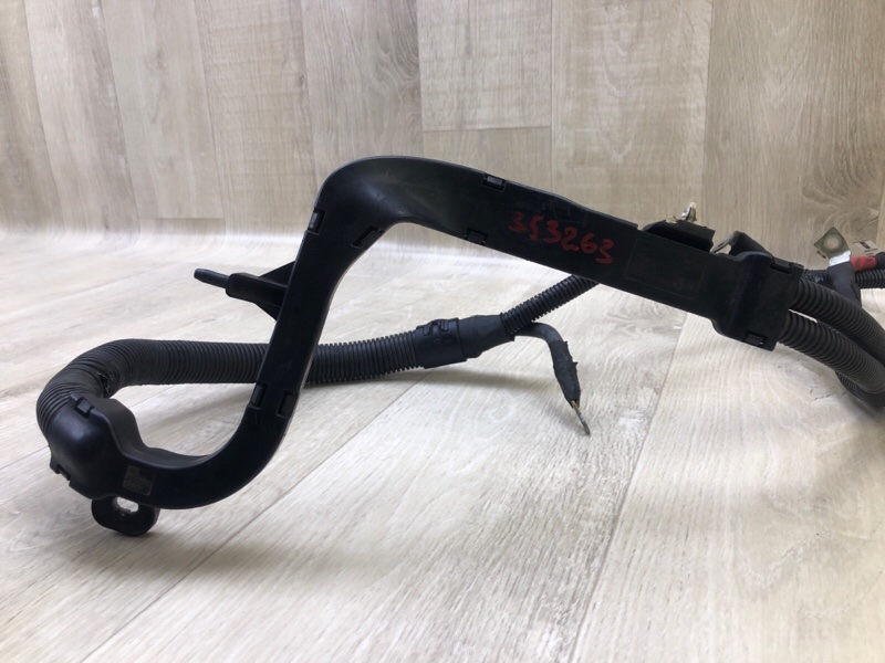 Клемма аккумулятора CRUZE 15- 2016 1.4T LE2