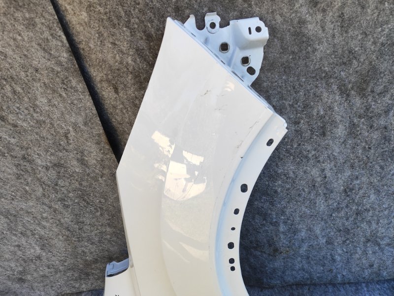 Крыло переднее правое ESCAPE 12-19 2018 T15HDTX