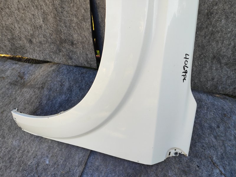 Крыло переднее левое DODGE JOURNEY 08-20 2.4 ED3