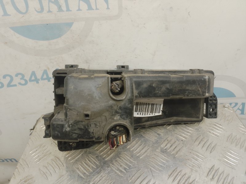 Блок предохранителей моторный отсек ACCORD CL7 / TSX 03-08 2004 Седан 2.4