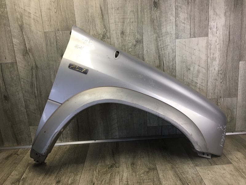 Запчасть крыло переднее правое SUZUKI GRAND VITARA XL-7 01-06 2003 2.7 H27A 58600-52810 Б/У Крыло переднее правое SUZUKI GRAND VITARA XL-7 01-06 2003 2.7 H27A 58600-52810 Б/У