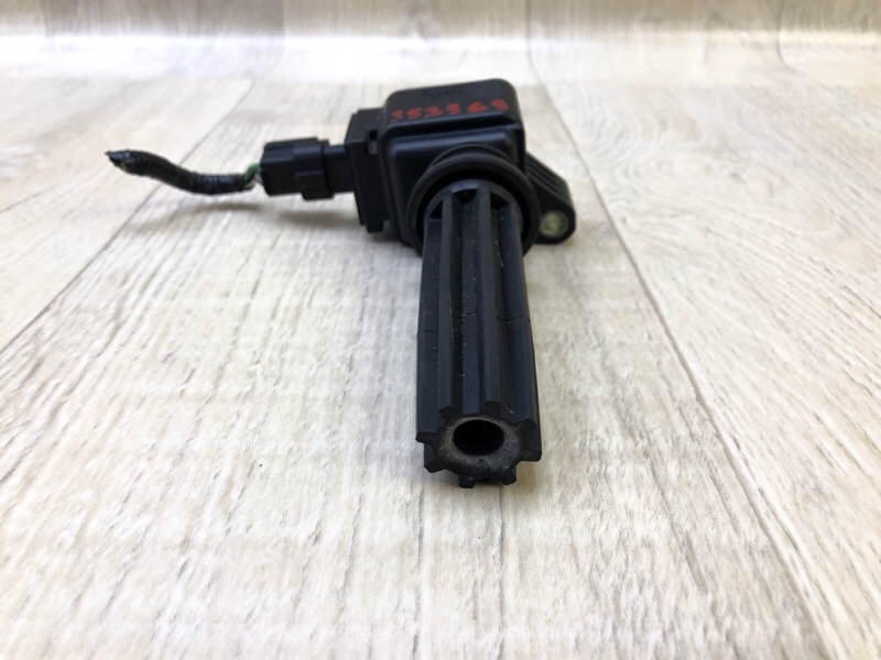 Катушка зажигания FORD FOCUS 10-18 2.0 C20HDEX