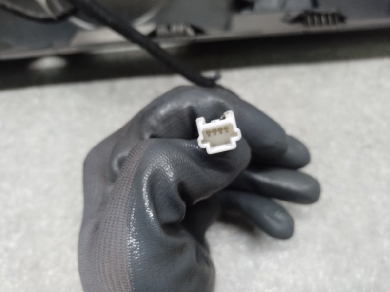 Панель подсветки номера QASHQAI/ROGUE SPORT 14-