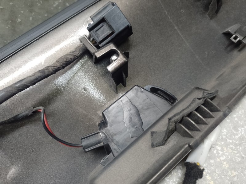 Панель подсветки номера QASHQAI/ROGUE SPORT 14-