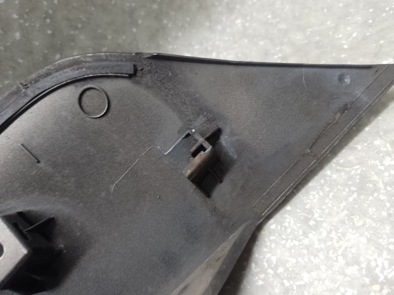 Панель подсветки номера QASHQAI/ROGUE SPORT 14-