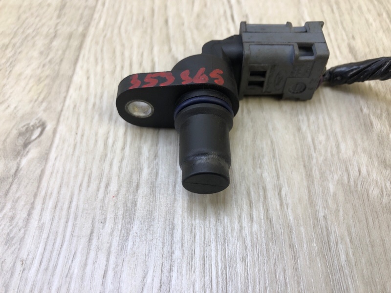 Датчик положения распредвала FORD FOCUS 10-18 2.0 C20HDEX