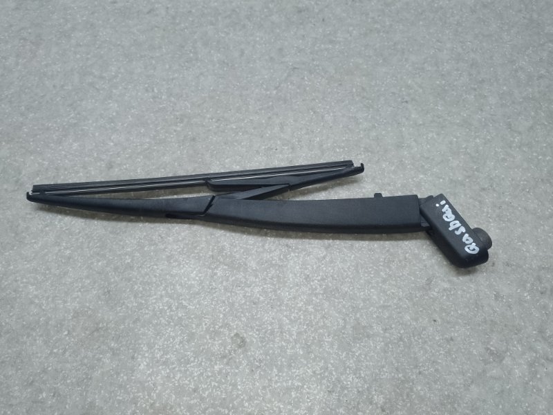 Поводок стеклоочистителя задний QASHQAI/ROGUE SPORT 14-