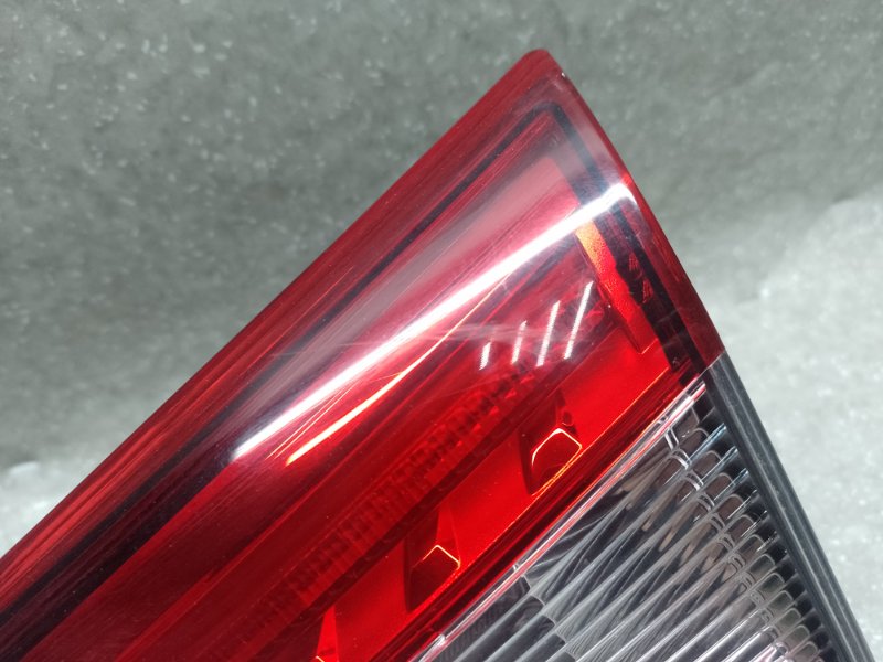 Фонарь внутренний правый QASHQAI/ROGUE SPORT 14-