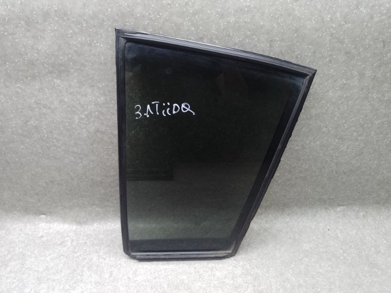 Стекло двери глухое заднее левое NISSAN TIIDA/VERSA C11 04-11 82263-ED00A Б/У