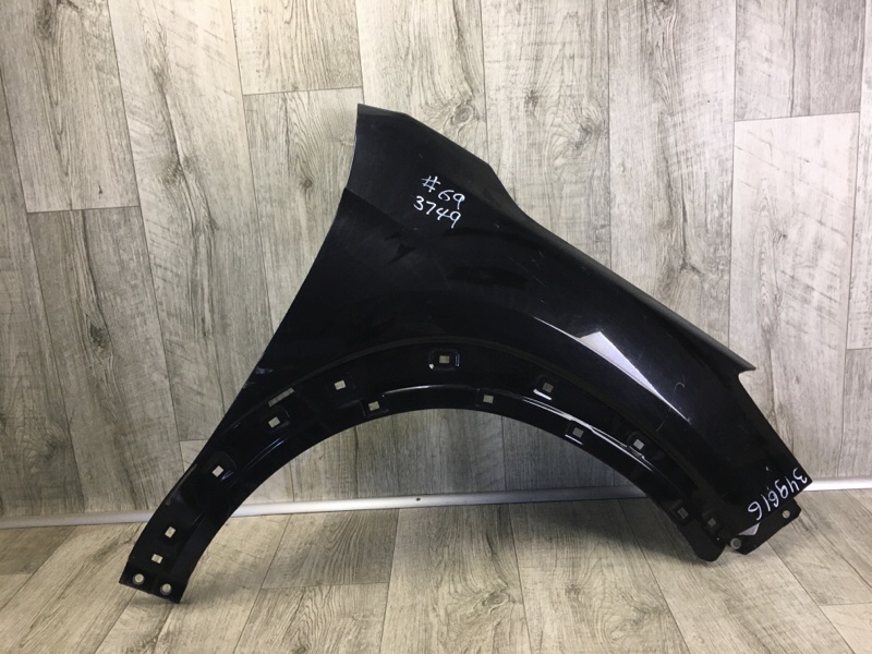 Крыло переднее правое HYUNDAI TUCSON TL 15-20 2015 G4FJ 1.6 66321 D3000 Б/У