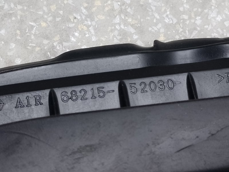 Стекло двери глухое переднее правое PRIUS C/AQUA 11-14 Стекло двери глухое переднее правое PRIUS C/AQUA 11-14