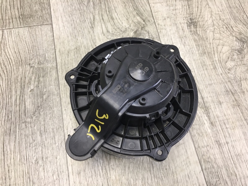 Моторчик печки KIA FORTE YD 12- 2.0 G4NC