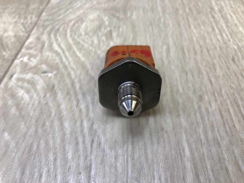 Датчик давления топлива VOLKSWAGEN TIGUAN 08-17 2.0 CCTA