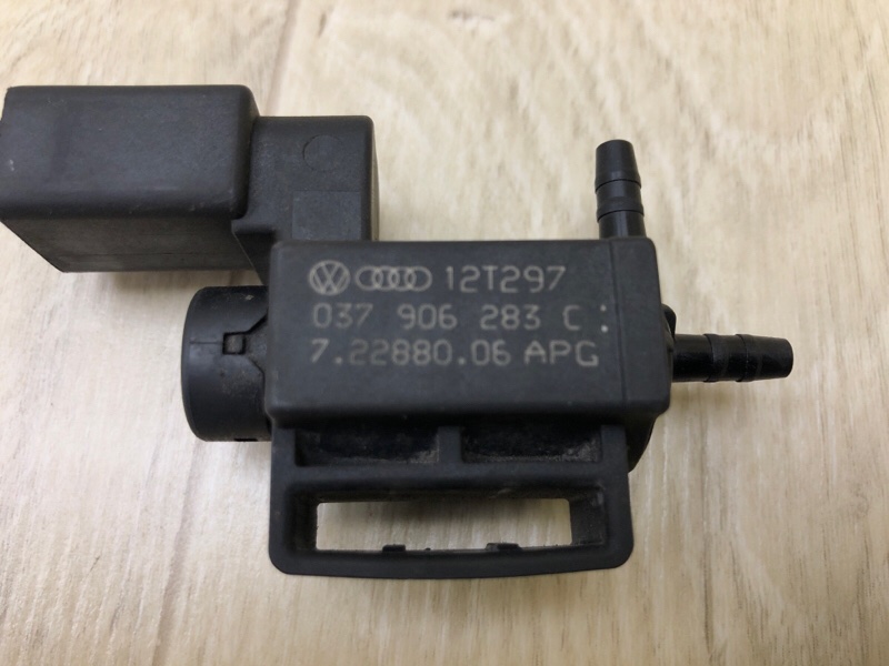 Клапан электромагнитный (вакуумный) TIGUAN 08-17 2012 2.0 CCTA