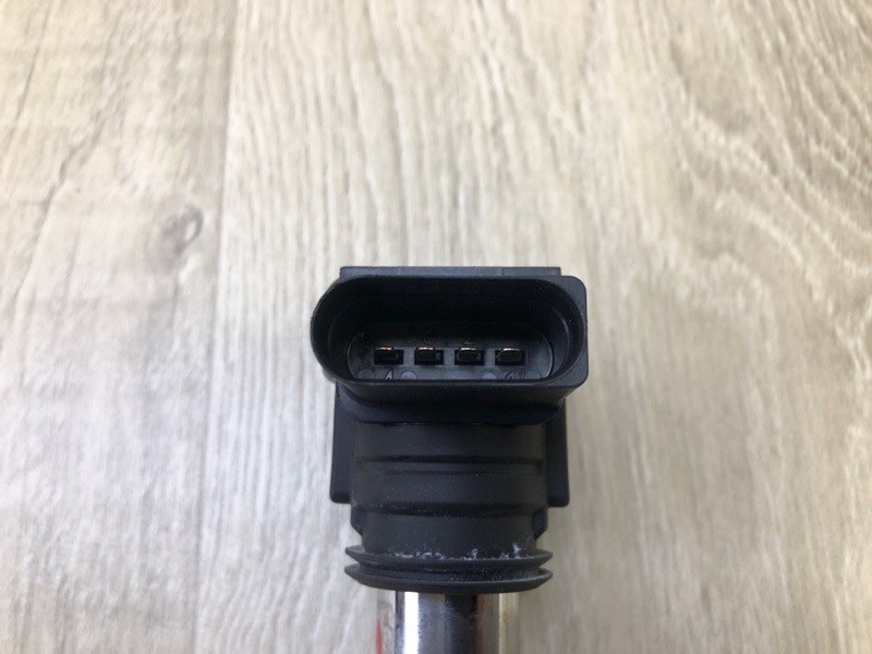 Катушка зажигания TIGUAN 08-17 2012 2.0 CCTA