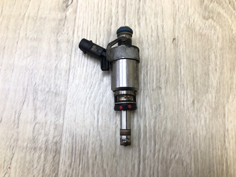 Форсунка топливная VOLKSWAGEN TIGUAN 08-17 2012 2.0 CCTA 06H 906 036 P Б/У