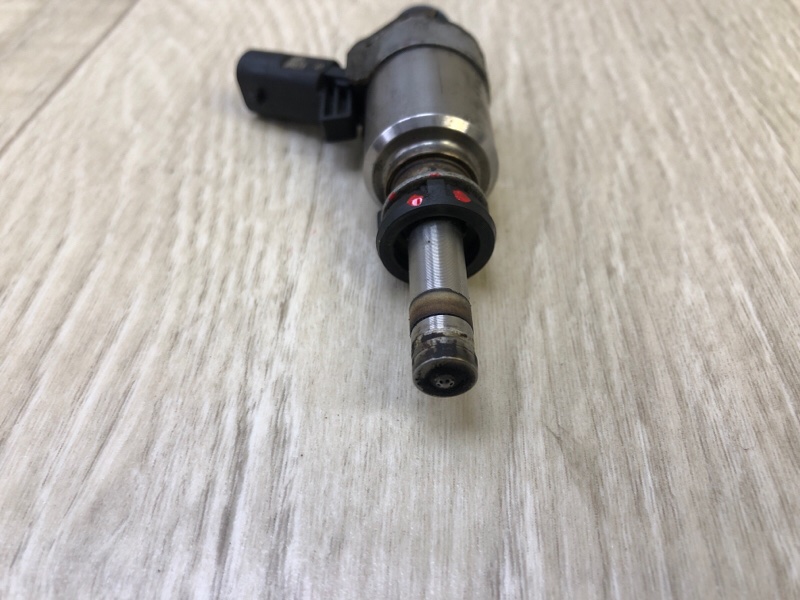 Форсунка топливная VOLKSWAGEN TIGUAN 08-17 2.0 CCTA