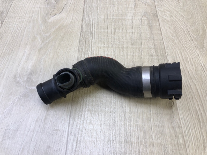 Патрубок системы охлаждения TIGUAN 08-17 2012 2.0 CCTA