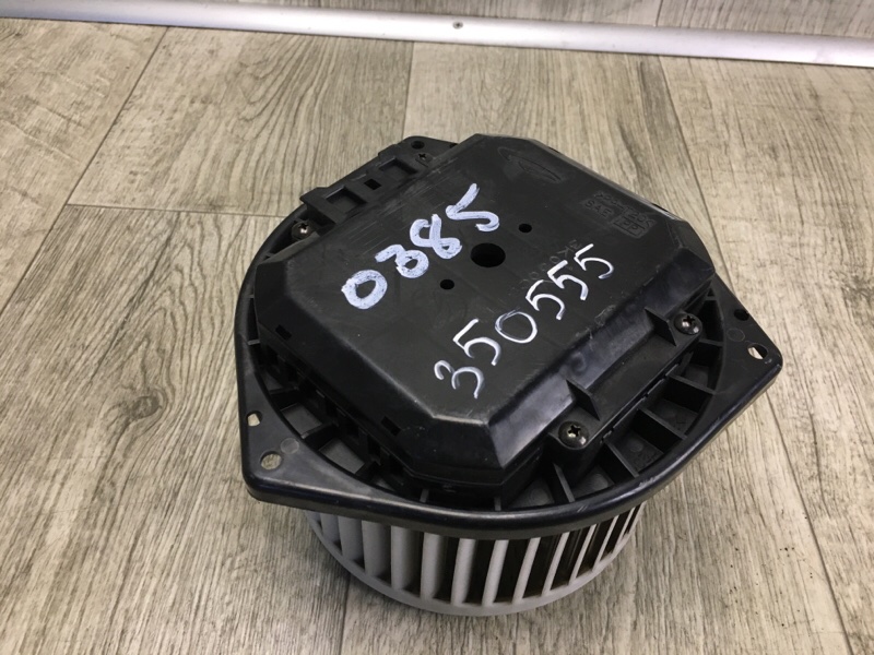 Моторчик печки FX S50 03-08 2006 VK45DE