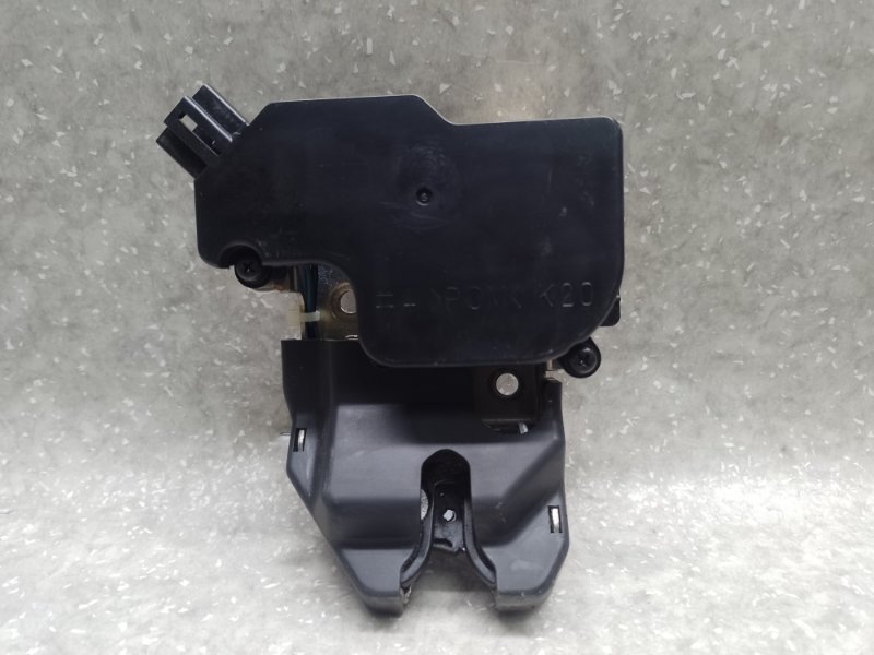 Замок крышки багажника HONDA CIVIC 4D 06-11 74851-SNB-J12 Б/У