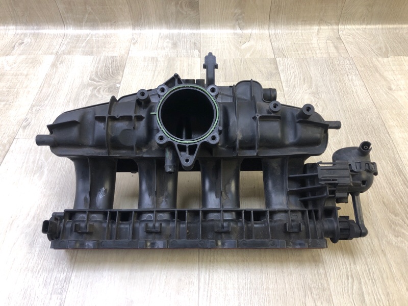 Коллектор впускной TIGUAN 08-17 2012 2.0 CCTA