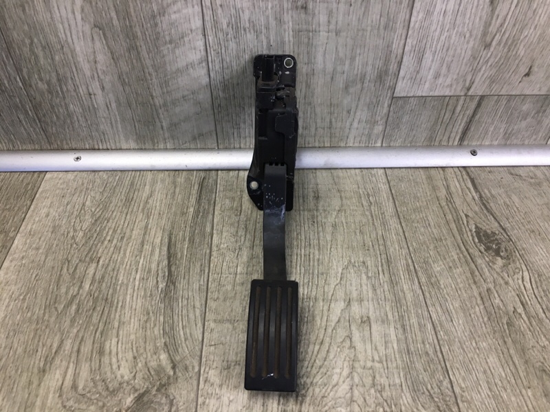 Педаль газа FORD FOCUS 10-18 2014 2.0 C20HDEX BV6Z-9F836-A Б/У