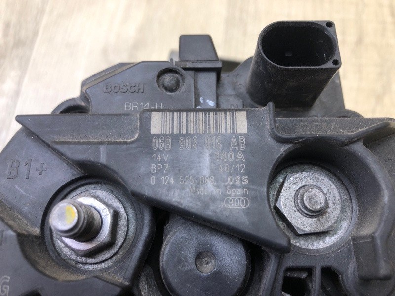 Генератор TIGUAN 08-17 2012 2.0 CCTA