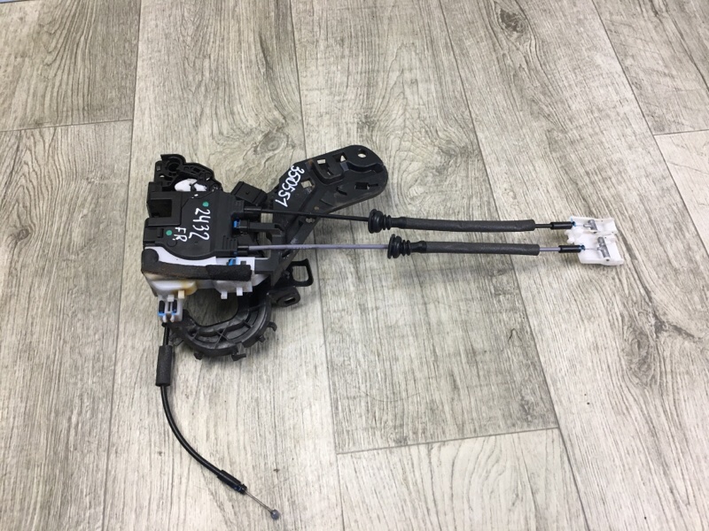 Замок двери передний правый ELANTRA MD 10-15 2014 1.8 G4NB