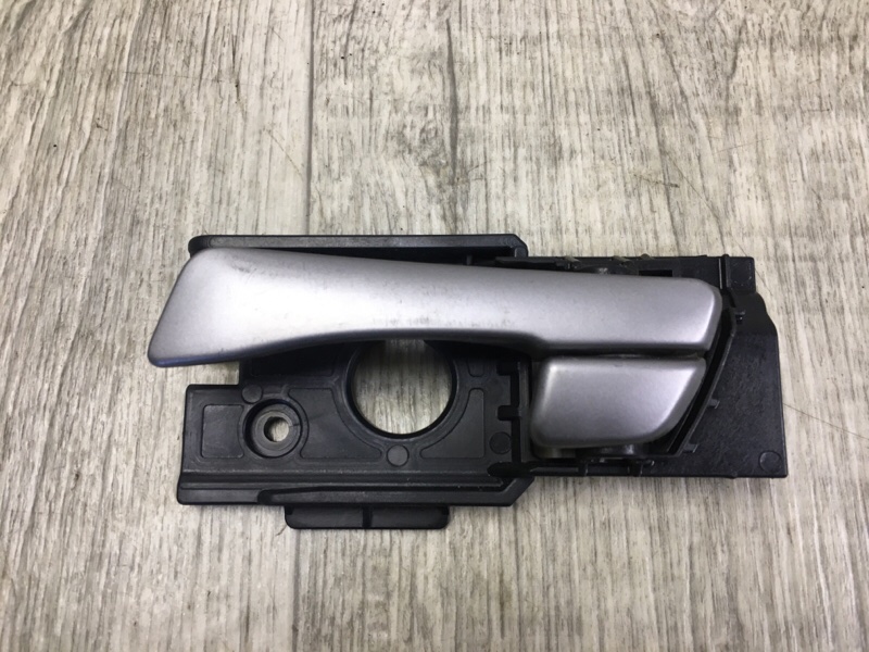 Ручка двери внутренняя передняя левая HYUNDAI ACCENT RB 10- 2014 1.6 G4FD 82610 1R000RDR Б/У