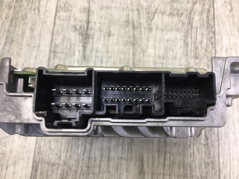 Усилитель звука X-TRAIL/ROGUE T33 20- 2021 2.5 PR25DD