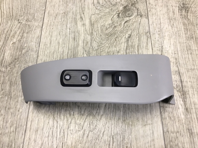 Кнопка стеклоподъемника передняя правая KIA SOUL PS 13-19 2017 ELECTRIC 93575-B2010-BF6 Б/У