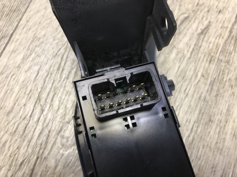 Кнопка стеклоподъемника передняя правая SOUL PS 13-19 2017 ELECTRIC