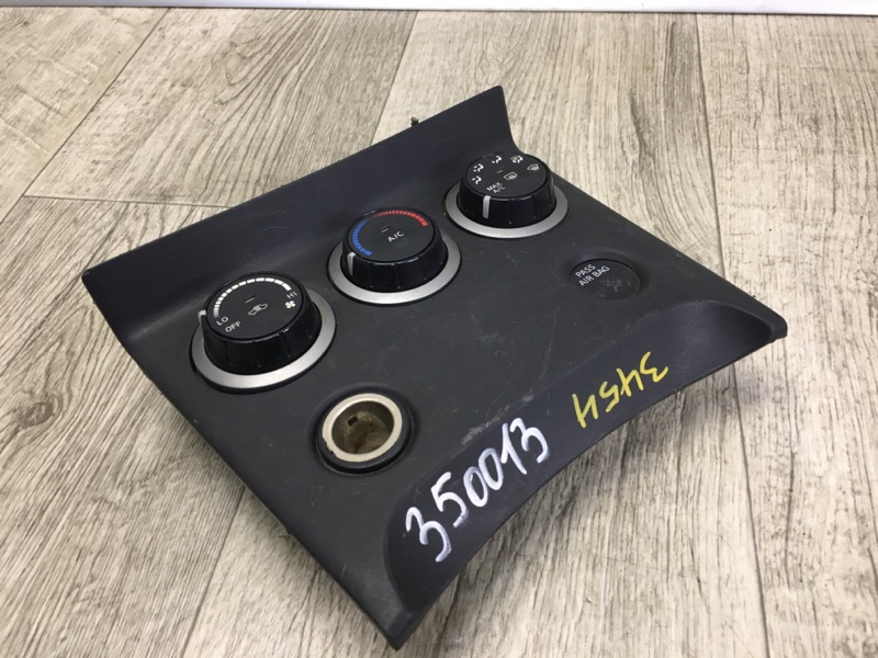 Блок управления печкой ROGUE 08-15 2010 2.5 QR25DE