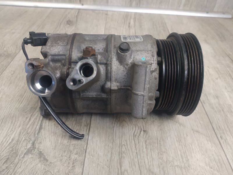 Компрессор кондиционера VOLKSWAGEN JETTA USA 10-17 2.5 1K0 820 808 G Б/У