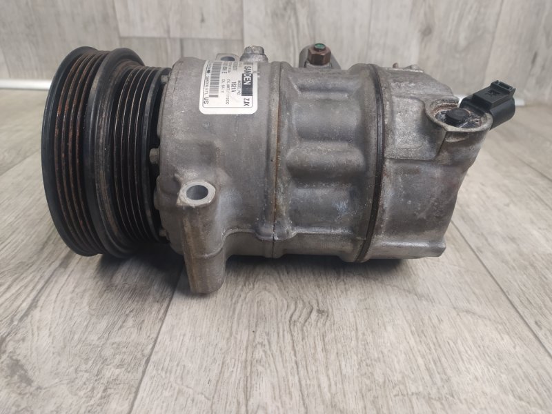 Компрессор кондиционера VOLKSWAGEN JETTA USA 10-17 2.5