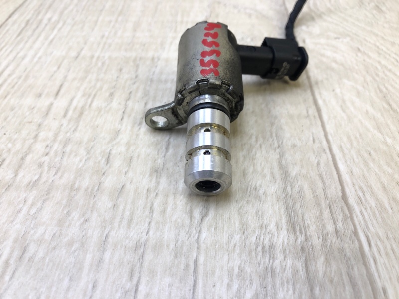 Клапан изменения фаз ГРМ VOLKSWAGEN JETTA USA 10-17 2.5