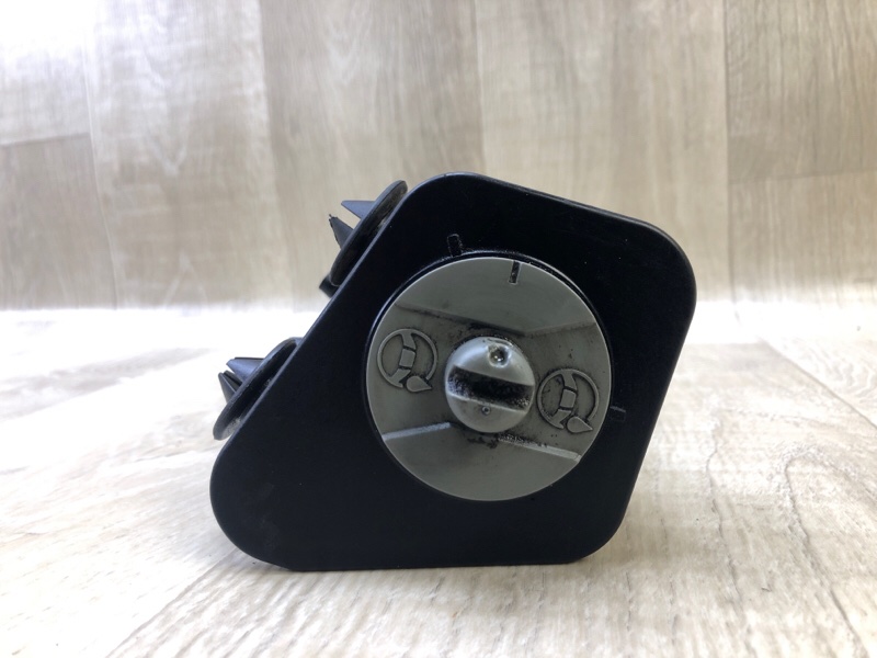 Бачок ГУР JETTA USA 10-17 2.5