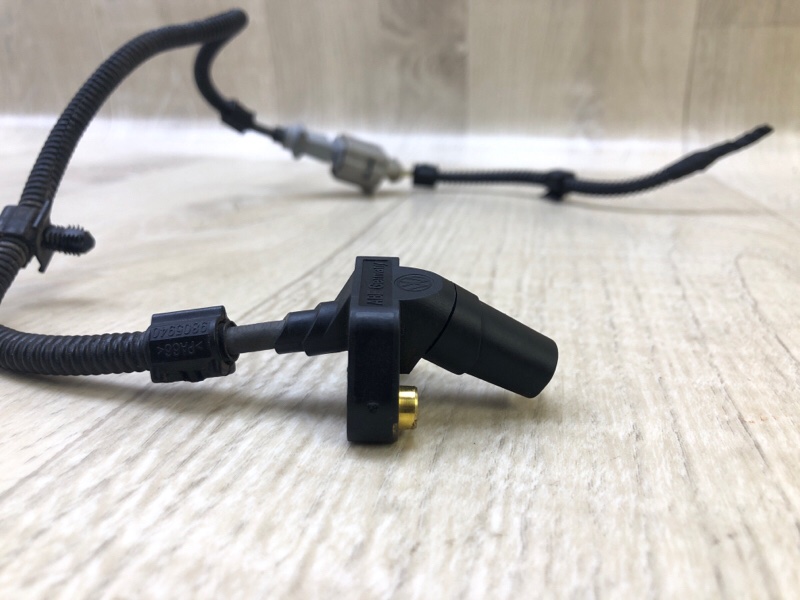 Датчик положения коленвала VOLKSWAGEN JETTA USA 10-17 2.5