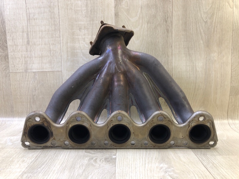 Коллектор выпускной JETTA USA 10-17 2.5