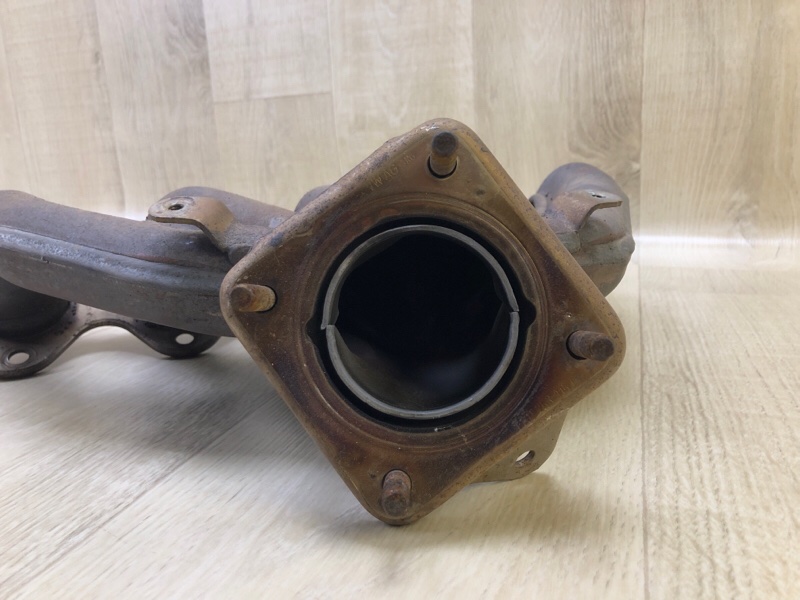 Коллектор выпускной JETTA USA 10-17 2.5