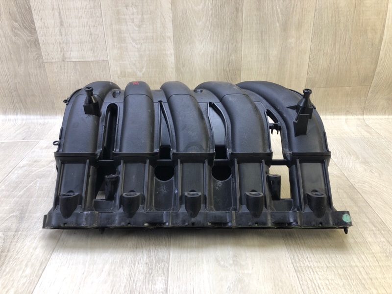 Коллектор впускной VOLKSWAGEN JETTA USA 10-17 2.5