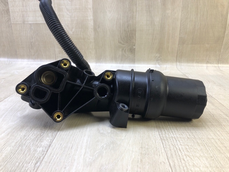 Корпус масляного фильтра JETTA USA 10-17 2.5