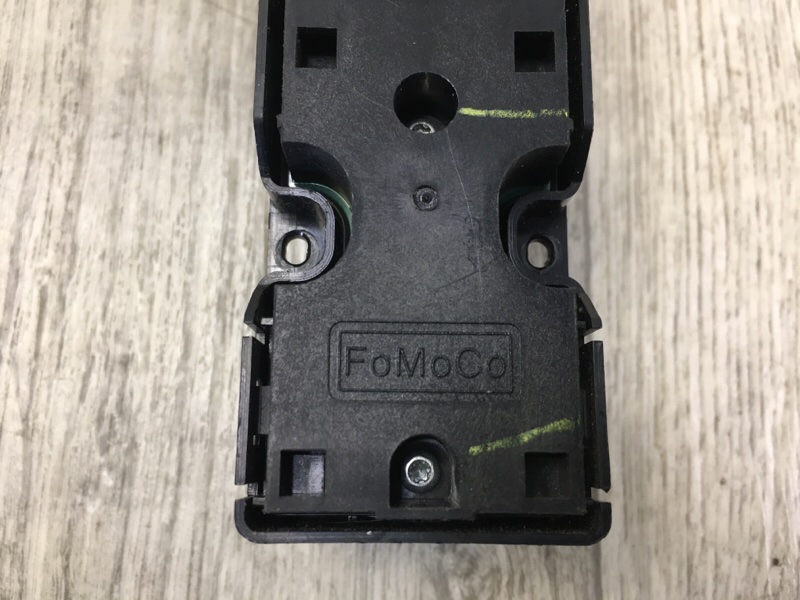 Блок управления стеклоподъемниками передний левый FUSION 14- 2014 Седан 2.5