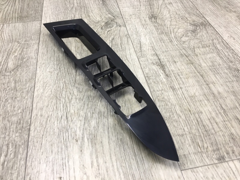 Накладка кнопок стеклоподъемника передняя левая FUSION 14- 2014 Седан 2.5